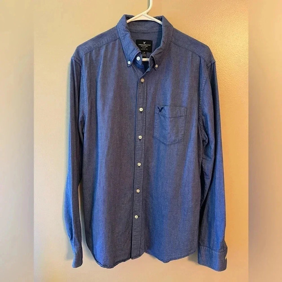 American Eagle Mens Officewear Button Down Chambray Blue Large Classic Fit Shirt - Picture 1 of 7